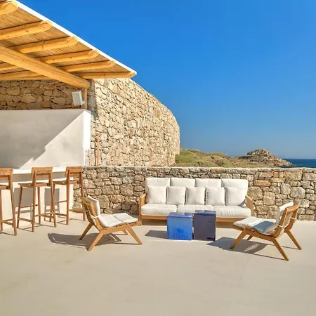 Villa The Absolute Beachfront Luxury *