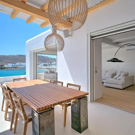 Willa The Absolute Beachfront Luxury